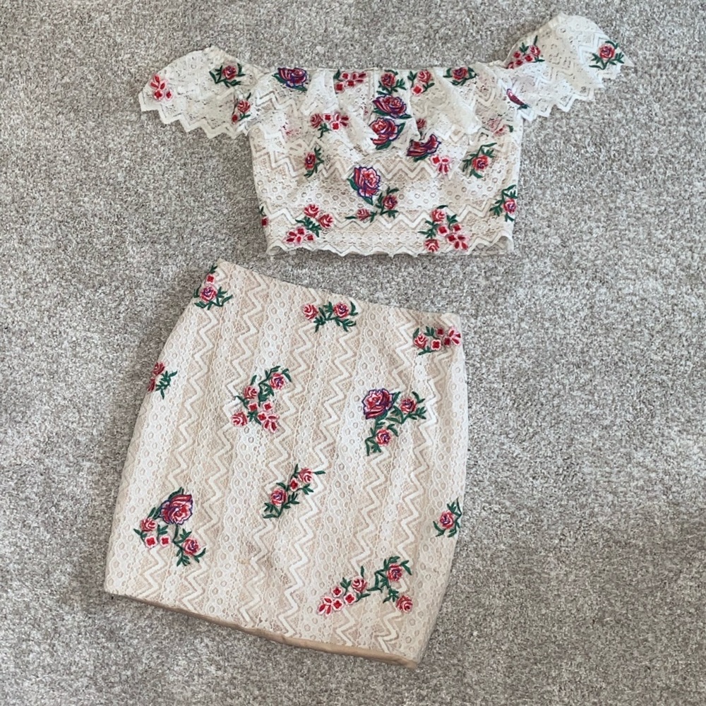 Size 6 2 piece Hoco dress